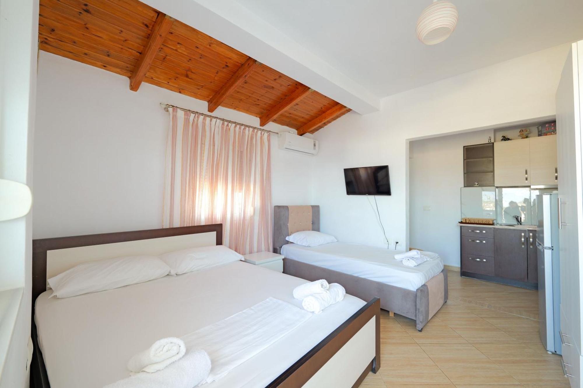 Guesthouse Blue Sky 사밀 외부 사진