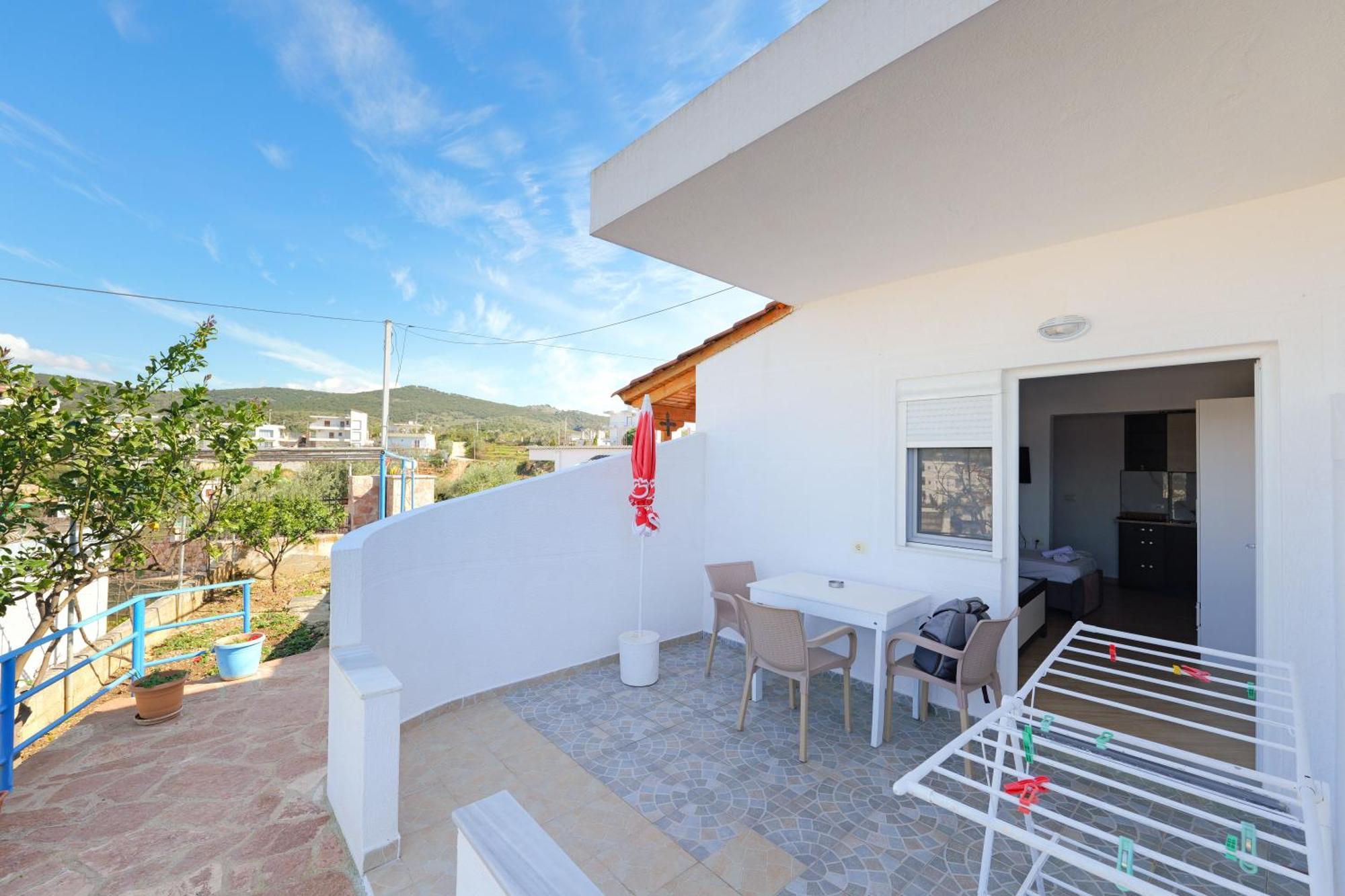 Guesthouse Blue Sky 사밀 외부 사진
