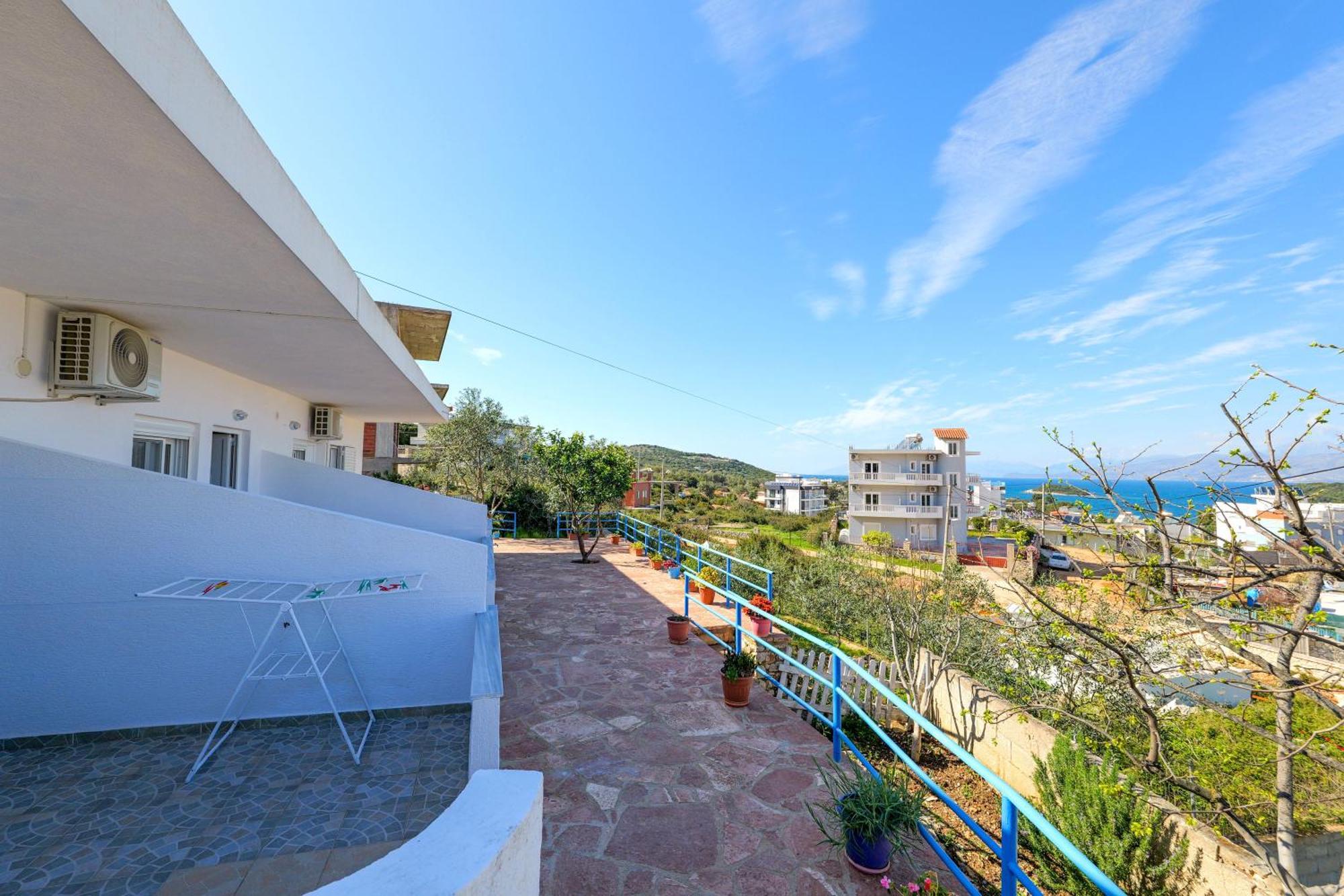 Guesthouse Blue Sky 사밀 외부 사진